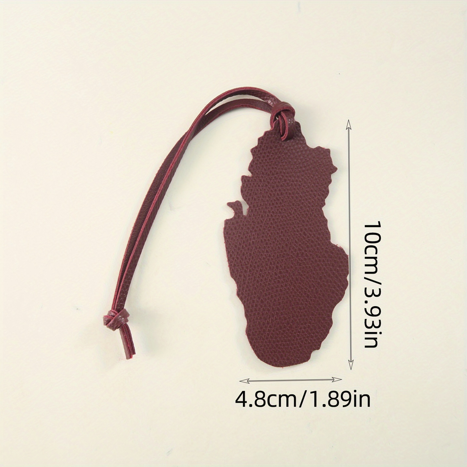 Qatar Map PU Leather Charm - E - Qatar Car Accessories ulasan dan harga