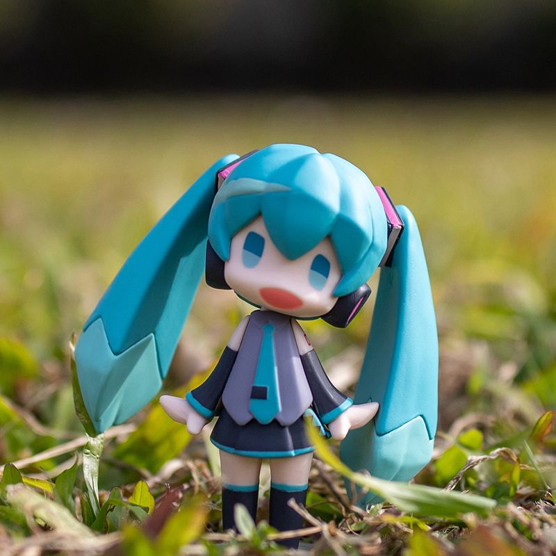 Miku Anime Figure & Building B - Car Accessories Company ulasan dan harga