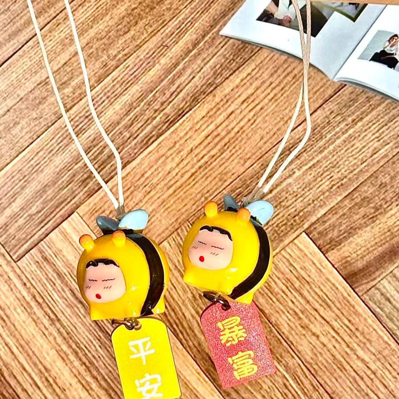 Crayon Shin-chan Bee Cosplay F - Car Accessories Company ulasan dan harga